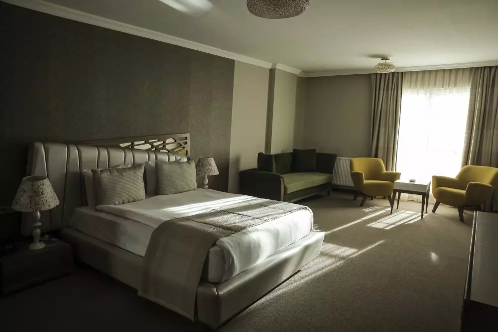 Royal Milano Hotel Van - Mehrparvaz-8146